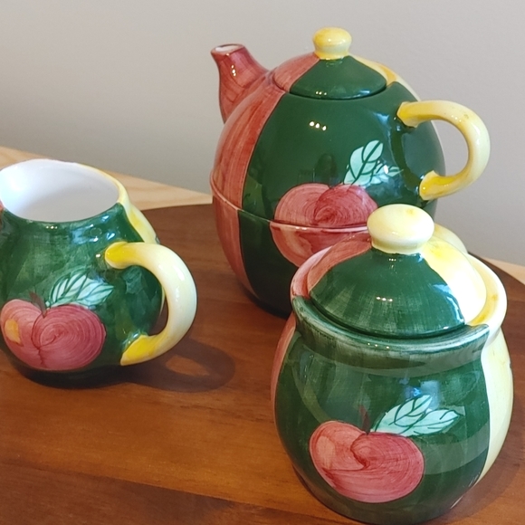 Country Inn Collection Teapot Cup, Cream, and Sugar Set vintage - Picture 6 of 8